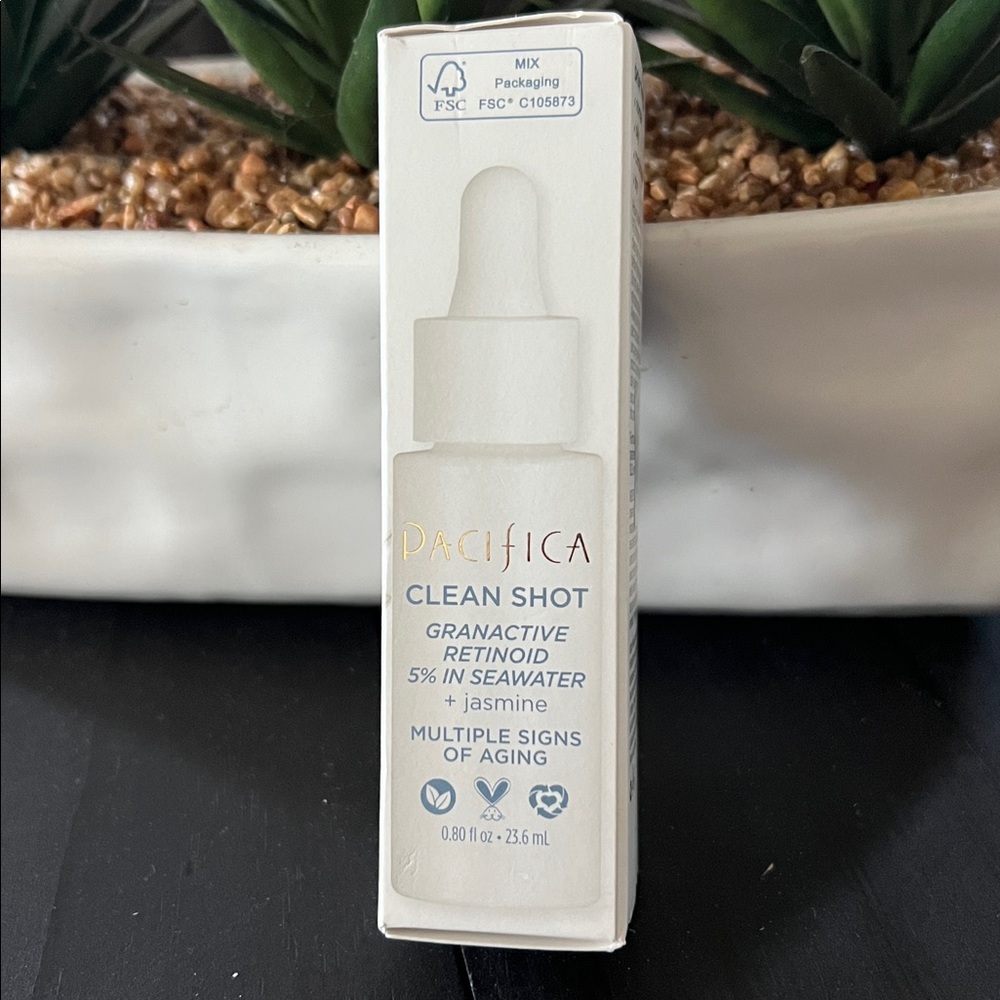 Pacifica Clean Shot Granactive Retinoid 5% Serum  Anti-Aging Treatment NIB